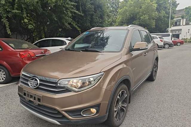 Ojetý FAW Senya R7 2017 1.6L Automatic Smart Version