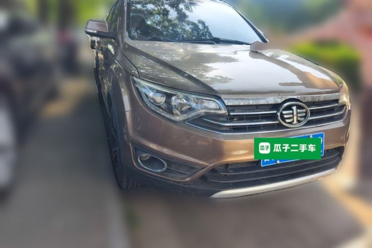 Used FAW Senya R7 2017 Revised Version 1.6L Automatic Luxury Edition Front