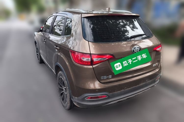 Used FAW Senya R7 2017 1.6L Manual Luxury Model Rear Left 45 Deg