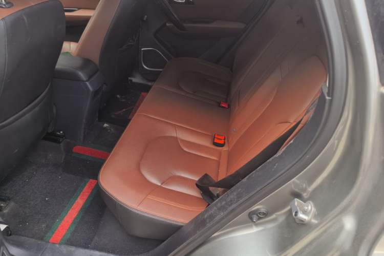 Used FAW Senya R7 2017 1.6L Manual Luxury Model Left Rear Seat