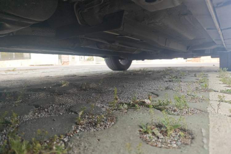 Used FAW Senya R7 2017 1.6L Automatic Prestige Model Chassis Rear Right
