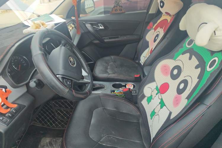 Used FAW Senya R7 2017 1.6L Automatic Prestige Model Left Front Seat