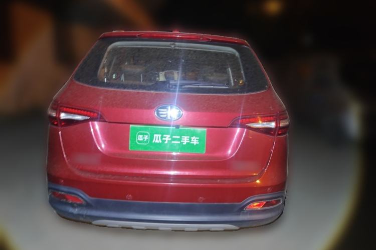 Used FAW Senya R7 2017 1.6L Manual Luxury Model Rear