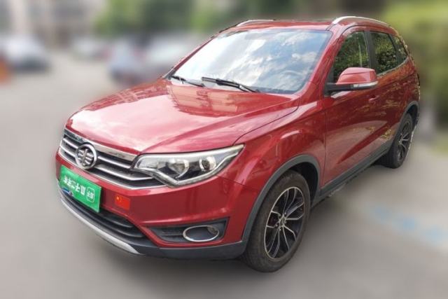 Ojetý FAW Senya R7 2017 1.6L Manual Smart Model