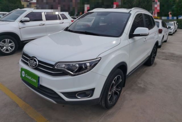 Used FAW Senya R7 2017 1.6L Automatic Smart Version