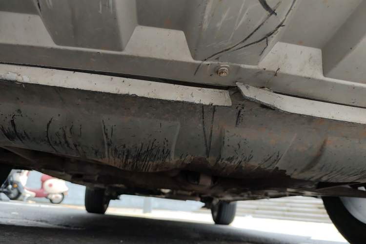 Used FAW Senya R7 2017 1.6L Automatic Prestige Model Chassis Front