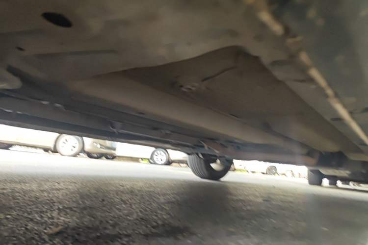 Used FAW Senya R7 2017 Smart Connected Version 1.6L Automatic Enjoyment Model Chassis Front Left