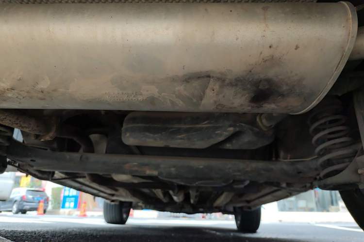Used FAW Senya R7 2017 1.6L Automatic Prestige Model Chassis Rear