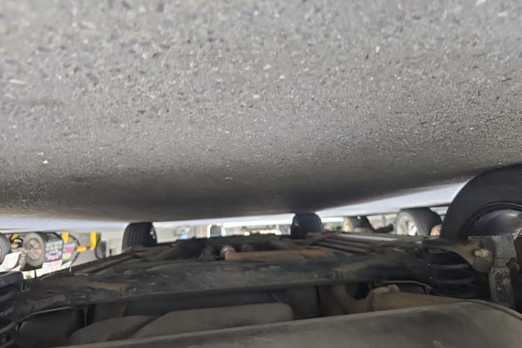 Used FAW Senya R7 2017 1.6L Automatic Smart Version Chassis Rear