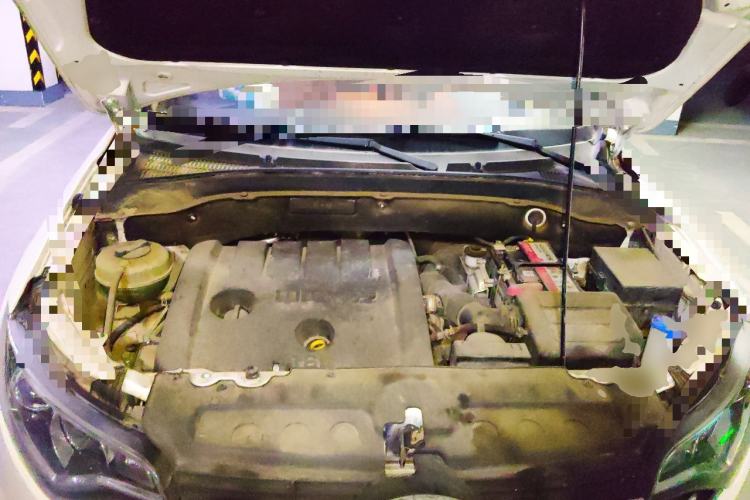 Used FAW Senya R7 2017 1.6L Manual Smart Model Engine Bay