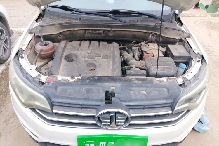 Used FAW Senya R7 2017 1.6L Manual Comfort Model Engine Bay