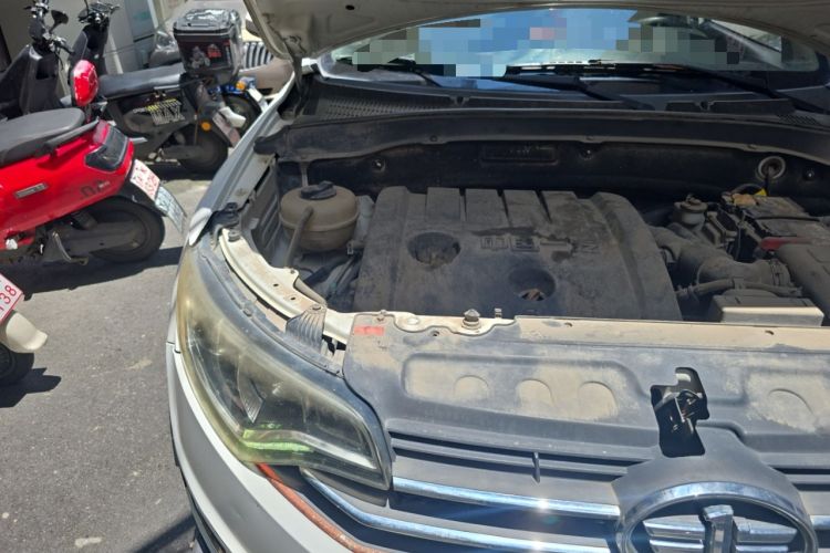 Used FAW Senya R7 2017 1.6L Automatic Smart Version Engine Bay Right