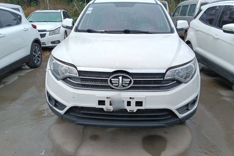 Used FAW Senya R7 2017 1.6L Manual Luxury Model Exterior 1