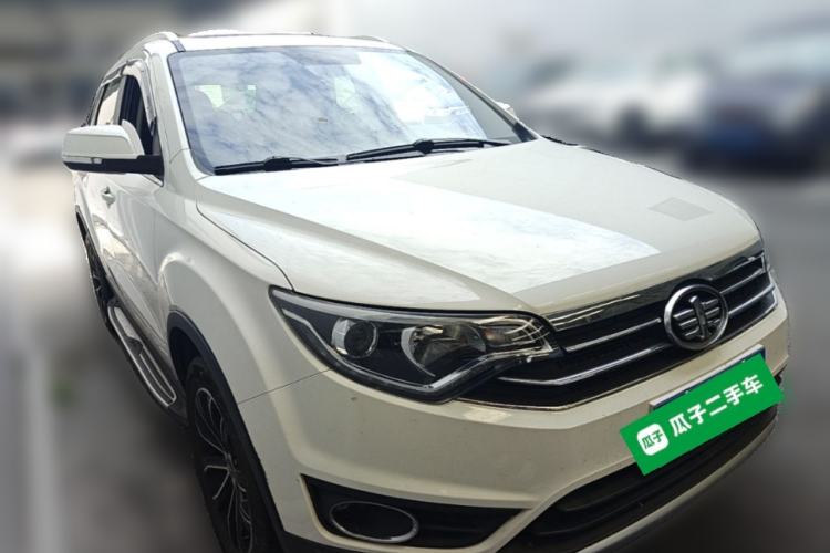 Used FAW Senya R7 2017 1.6L Manual Smart Model Exterior 2