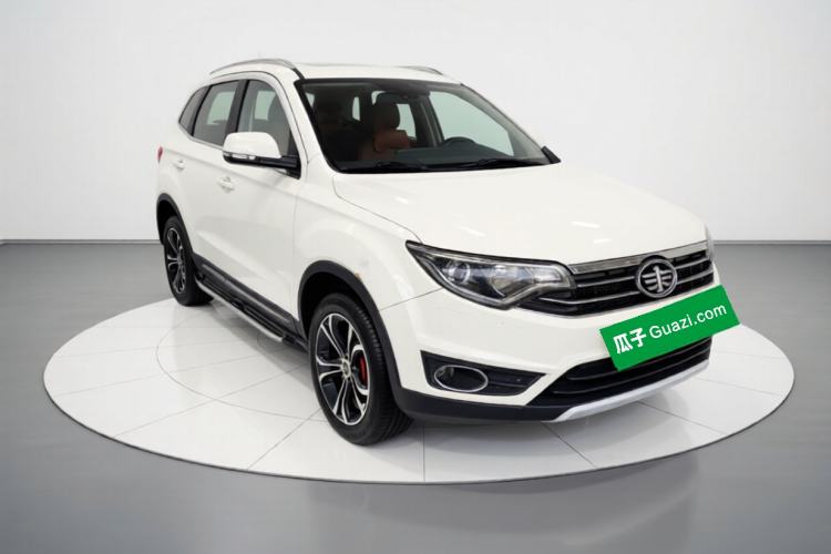 Used FAW Senya R7 2017 1.6L Automatic Smart Version Exterior 2