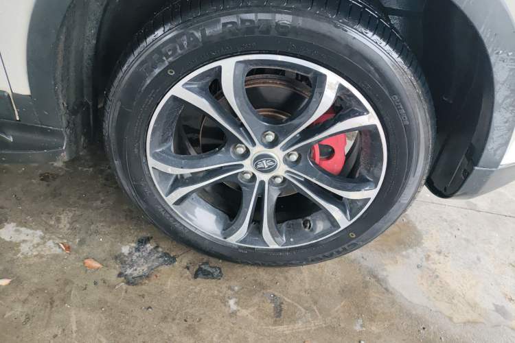 Used FAW Senya R7 2017 1.6L Automatic Smart Version Exterior 7