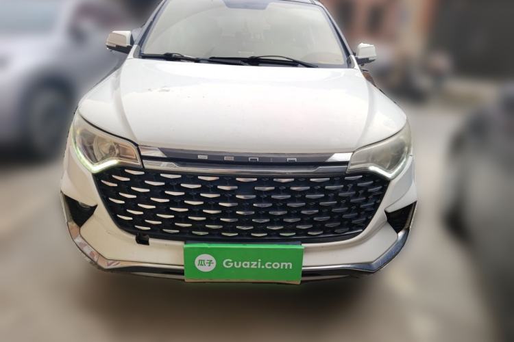 Used FAW Senya R7 2017 1.6L Manual Luxury Model Front