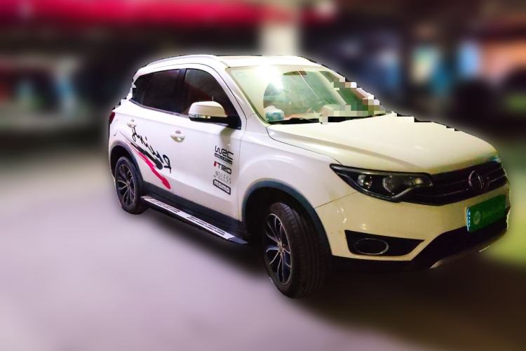 Used FAW Senya R7 2017 1.6L Manual Smart Model Front Right 45 Deg