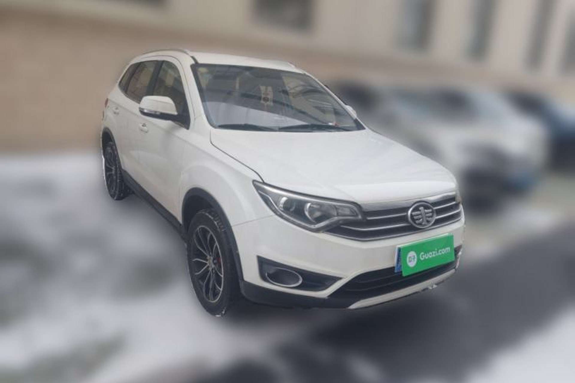 Used FAW Senya R7 2017 1.6L Manual Comfort Model Front Right 45 Deg