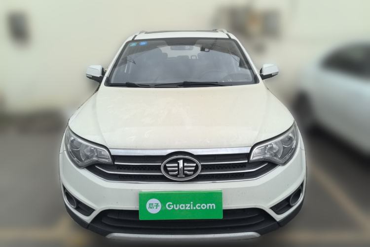 Used FAW Senya R7 2017 1.6L Manual Luxury Model Front