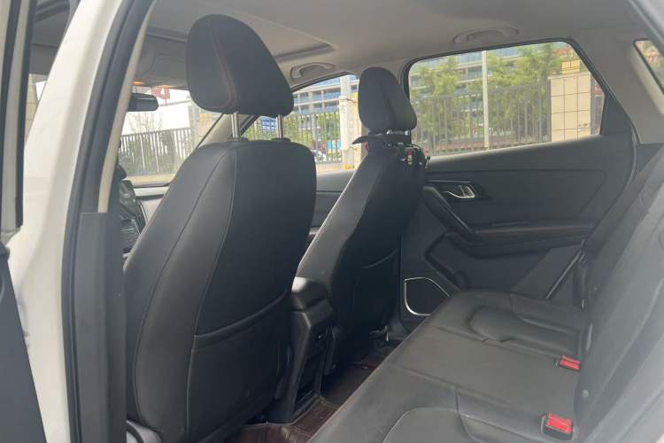 Used FAW Senya R7 2017 Smart Connected Version 1.6L Automatic Zhiyue Model Headliner