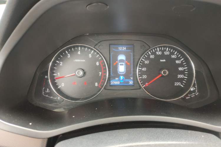 Used FAW Senya R7 2017 1.6L Automatic Smart Version Instrument Cluster