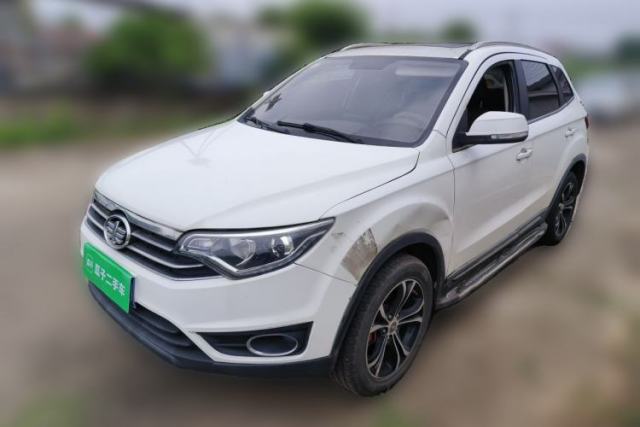 Used FAW Senya R7 2017 1.6L Automatic Prestige Model