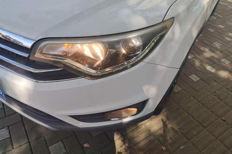 Used FAW Senya R7 2017 1.6L Automatic Smart Version Left Front Headlight