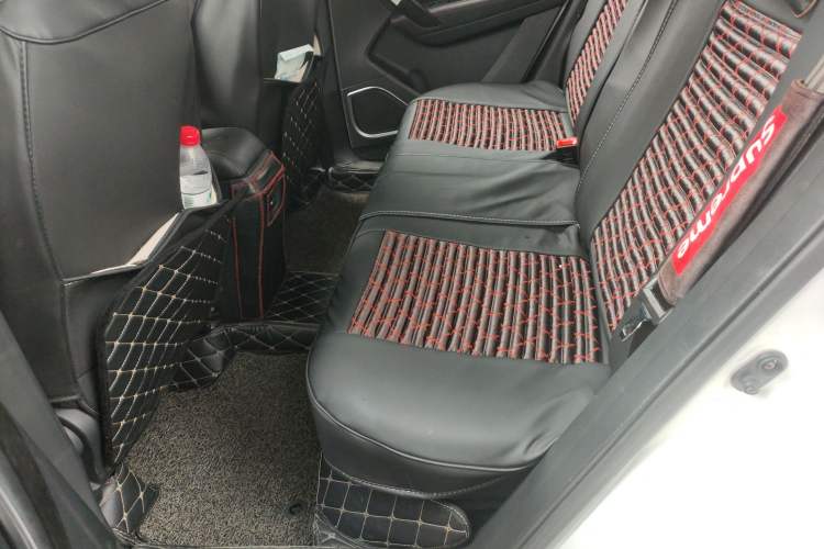 Used FAW Senya R7 2017 1.6L Automatic Smart Version Left Rear Seat