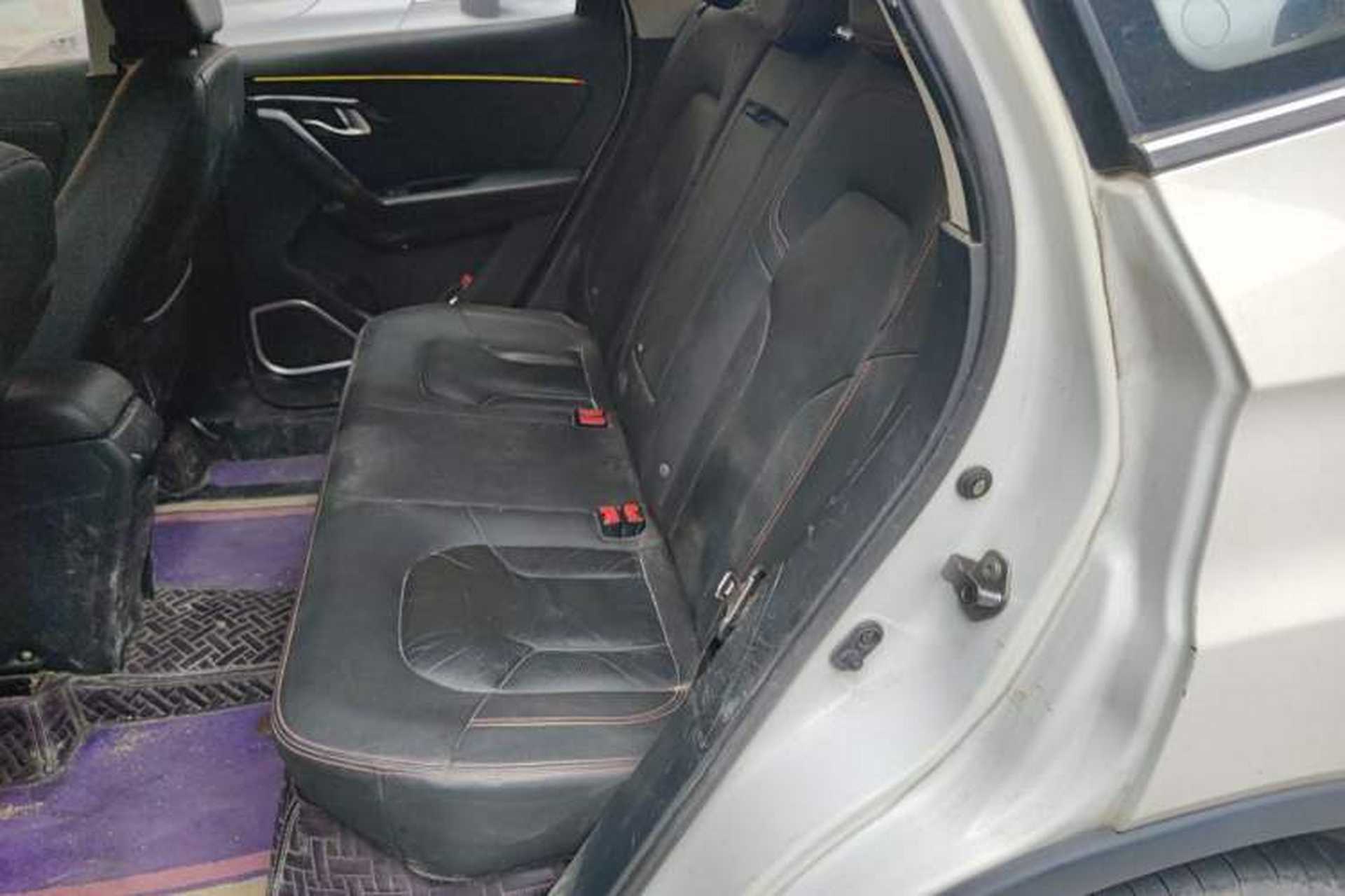 Used FAW Senya R7 2017 1.6L Manual Luxury Model Left Rear Seat