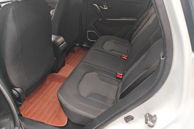 Used FAW Senya R7 2017 1.6L Manual Comfort Model Left Rear Seat