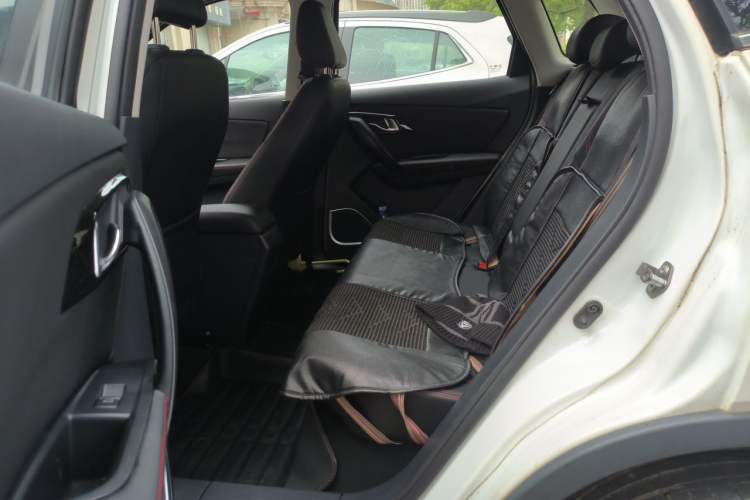 Used FAW Senya R7 2017 1.6L Manual Luxury Model Left Rear Seat