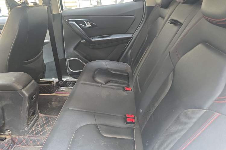 Used FAW Senya R7 2017 1.6L Automatic Smart Version Left Rear Seat