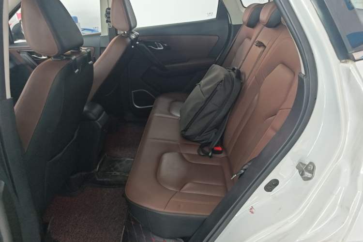 Used FAW Senya R7 2017 1.6L Automatic Prestige Model Left Rear Seat