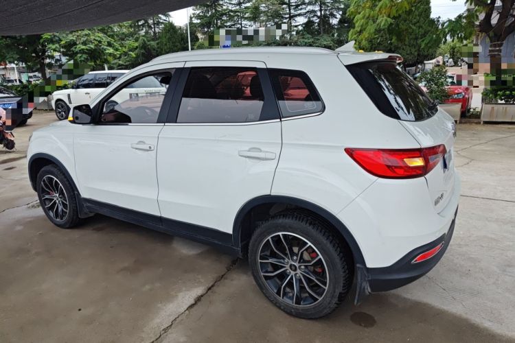 Used FAW Senya R7 2017 1.6L Manual Luxury Model Left Side