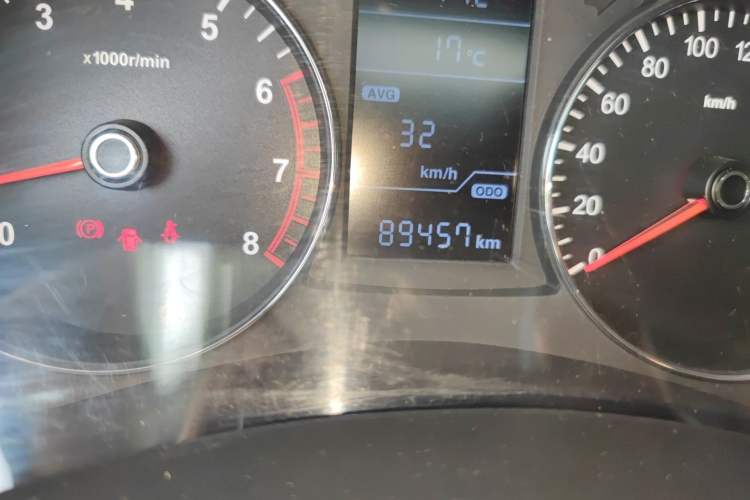 Used FAW Senya R7 2017 1.6L Manual Luxury Model Odometer Close Up