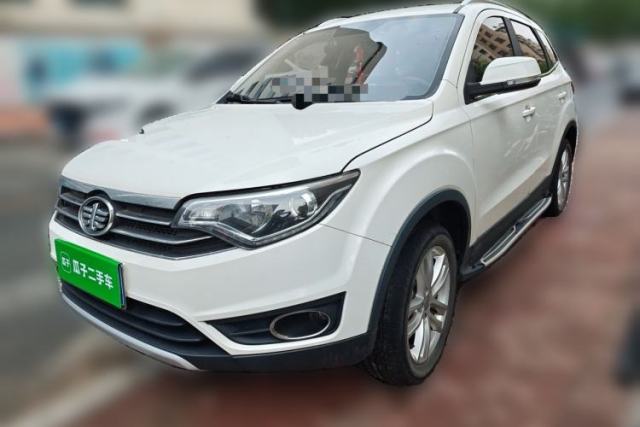Used FAW Senya R7 2017 1.6L Manual Fashion Model