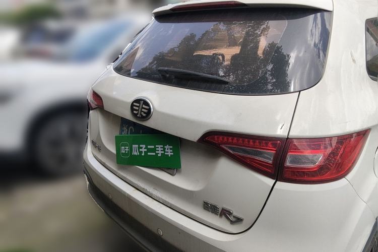 Used FAW Senya R7 2017 1.6L Manual Luxury Model Rear