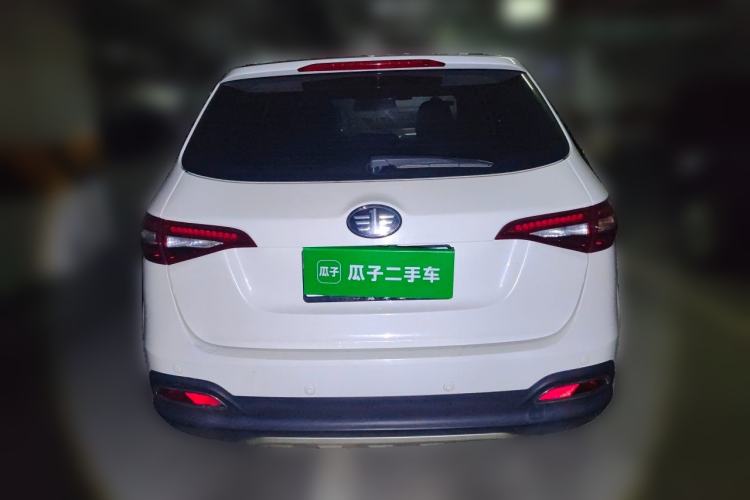 Used FAW Senya R7 2017 1.6L Manual Luxury Model Rear