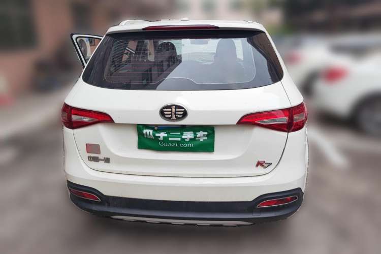 Used FAW Senya R7 2017 1.6L Manual Comfort Model Rear