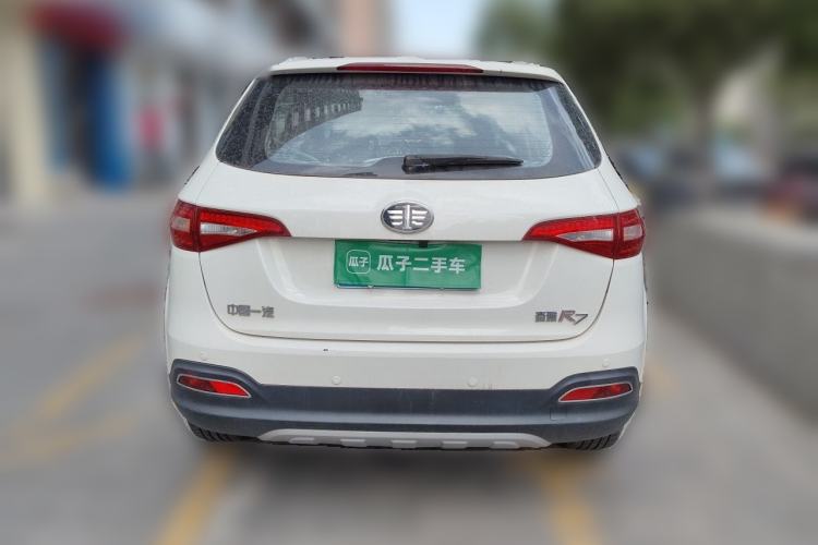 Used FAW Senya R7 2017 1.6L Automatic Prestige Model Rear