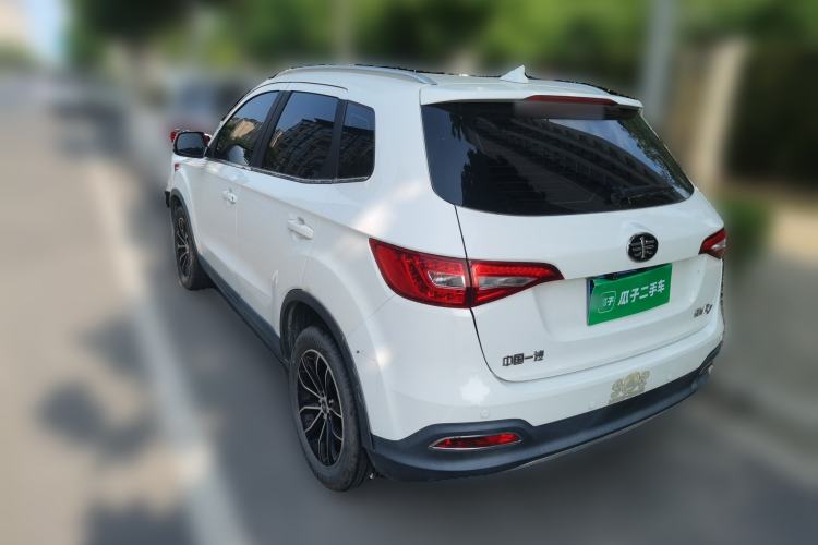 Used FAW Senya R7 2017 1.6L Manual Luxury Model Rear Left 45 Deg