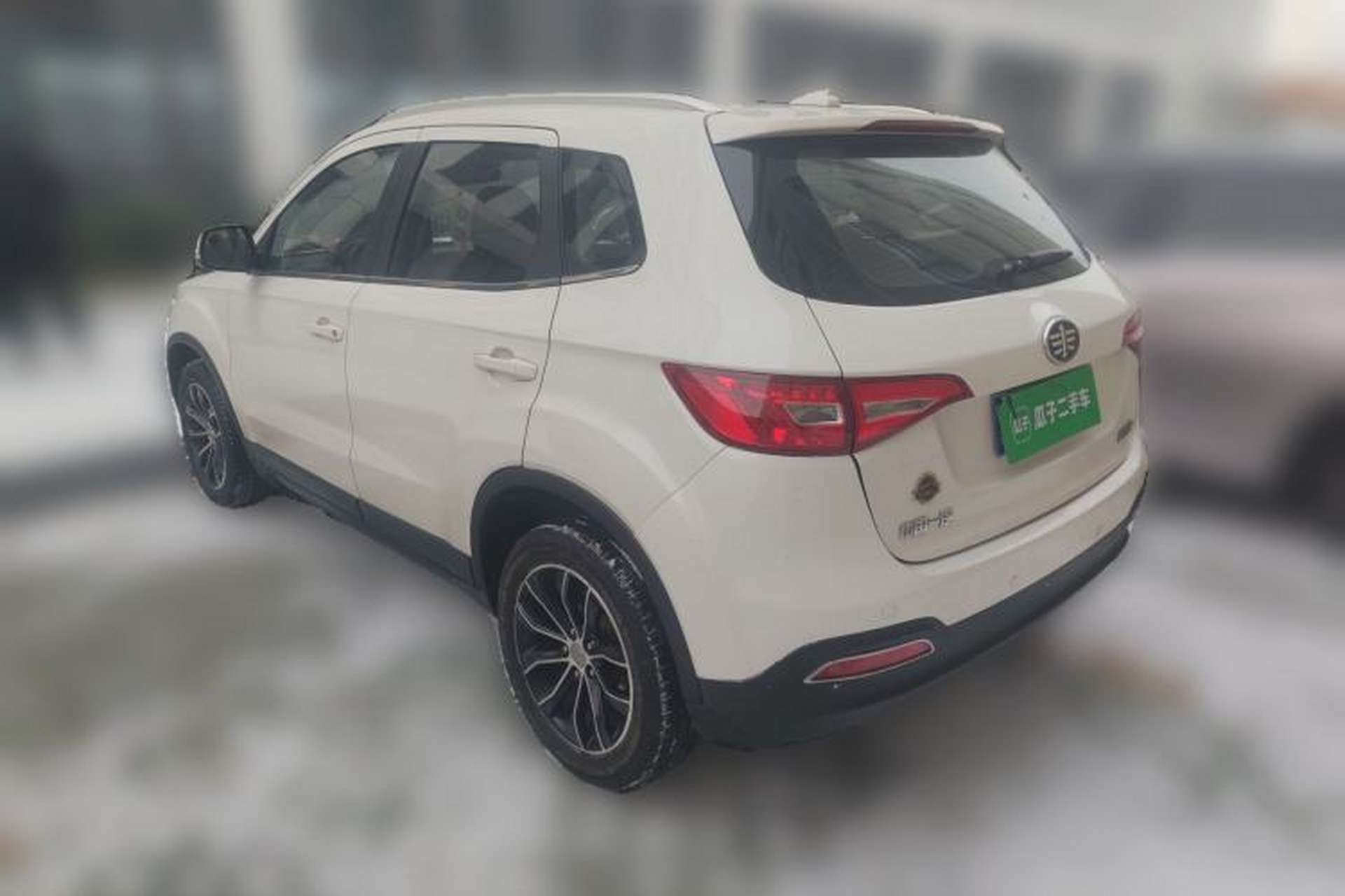 Used FAW Senya R7 2017 1.6L Manual Comfort Model Rear Left 45 Deg
