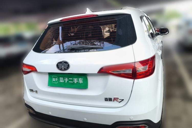 Used FAW Senya R7 2017 1.6L Manual Luxury Model Rear