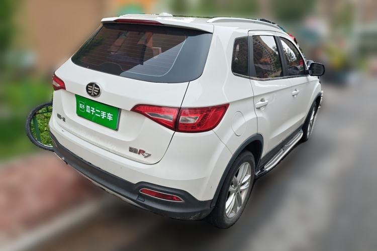 Used FAW Senya R7 2017 1.6L Manual Fashion Model Rear Right 45 Deg