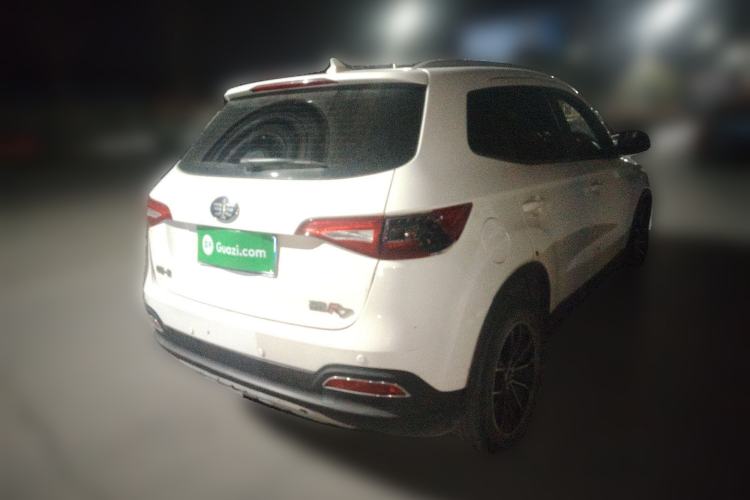 Used FAW Senya R7 2017 1.6L Manual Smart Model Rear Right 45 Deg