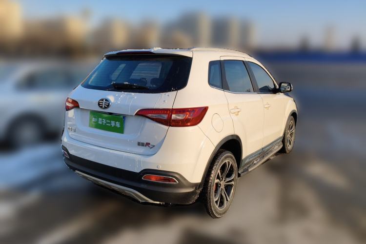 Used FAW Senya R7 2017 1.6L Automatic Smart Version Rear Right 45 Deg