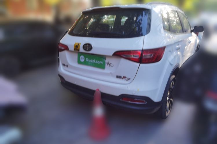 Used FAW Senya R7 2017 1.6L Manual Smart Model Rear Right 45 Deg
