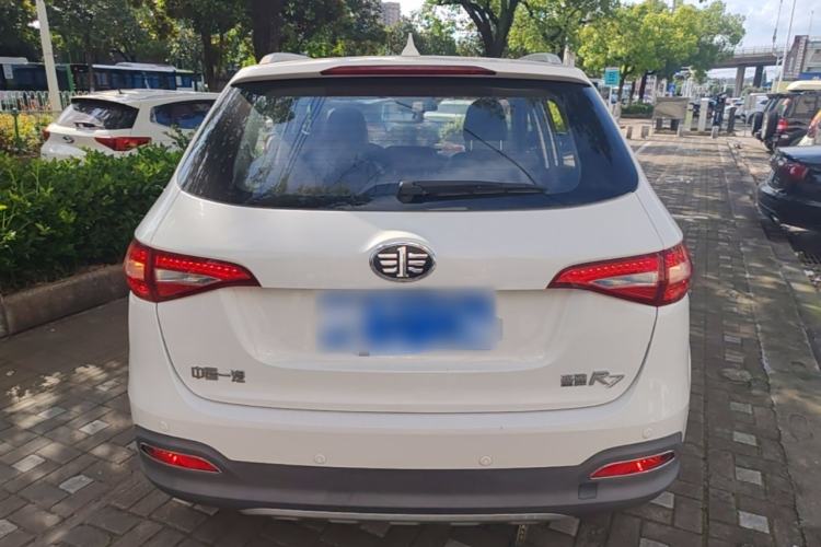Used FAW Senya R7 2017 1.6L Automatic Smart Version Rear