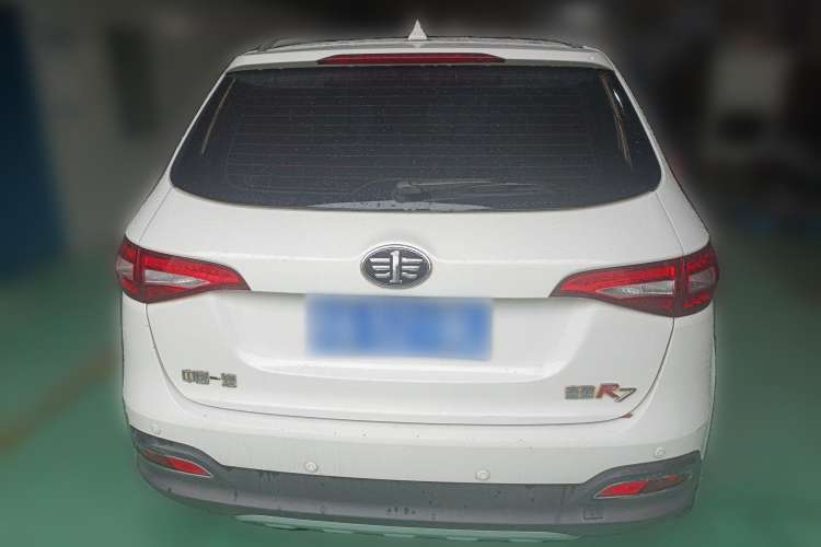 Used FAW Senya R7 2017 1.6L Automatic Smart Version Rear